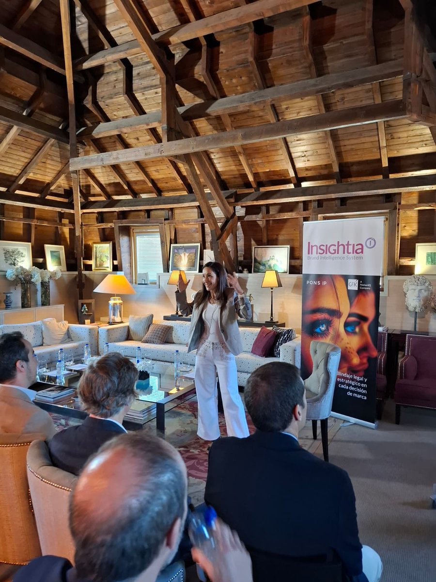 PONS_IP's tweet photo. Hoy presentamos #Insightia, el nuevo sistema de inteligencia de marca impulsado con @GfK_Spain.
Una propuesta que integra protección jurídica e inteligencia de mercado en cada decisión.
#BrandIntelligence #IPforIP https://t.co/AF1hUncgak