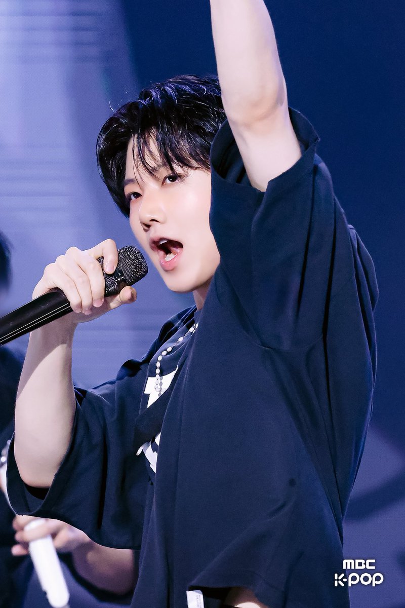 _kyu_yo's tweet photo. 음악중심 IF I 현장포토 #준규 https://t.co/Y6Ud6kkdZZ