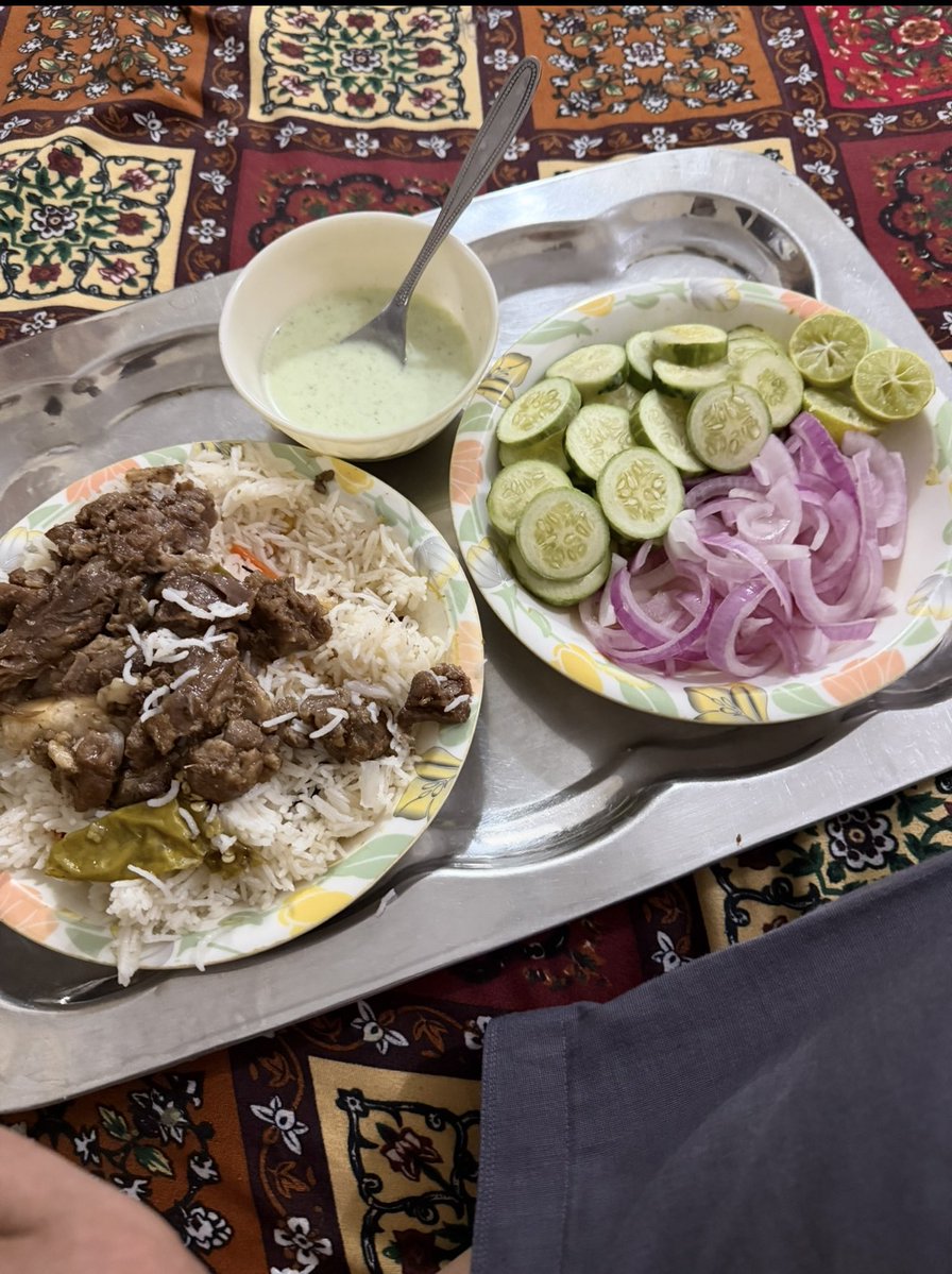 ShazzWor's tweet photo. وہ سنتا تو میں کہتا!مجھے کچھ اور کہنا تھا
وہ پل بھر کو جو رک جاتا مجھے کچھ اور کہنا تھا
کہاں اس نے سنی میری سنی بھی ان سنی کر دی
کہا کچھ تھا  !وہ کچھ سمجھا  !مجھے کچھ اور کہنا تھا ❤️
کھانا کھالیں 🍴🌺👀🫠 https://t.co/qfWjXdPE0m