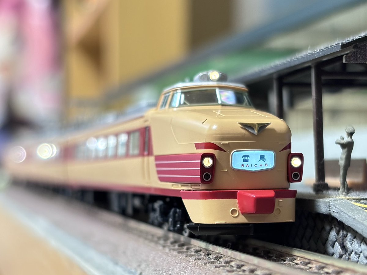 今日ポポンで見つけた中古サハ481を組込、TOMIX 485系初期形