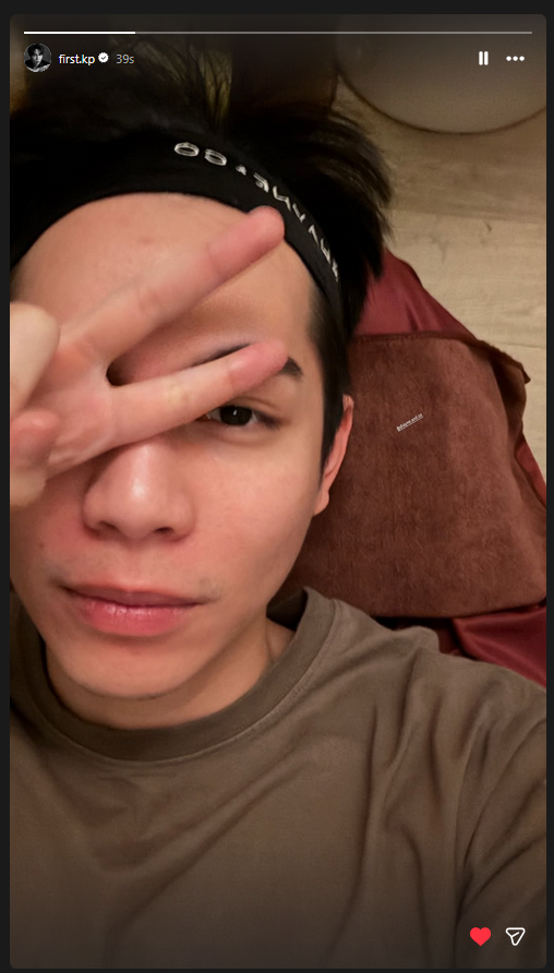 Ling_FKT's tweet photo. #เฟิร์สข้าวตัง #FirstKhaotung
#Firstkanaphan  #กองทัพของเฟิร์ส

IG：https://t.co/iCk1DGVZLq （10/06/2026 Update）

✌️ https://t.co/cYFNTlafvk