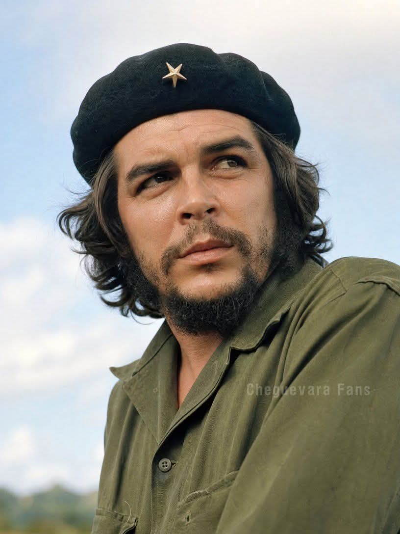 MirandaJobeco's tweet photo. Dondequiera que las brasas contra la injusticia queman en las venas, el Che renace allí como parte de la historia. ❤️💥 https://t.co/Oy9b63D3xe