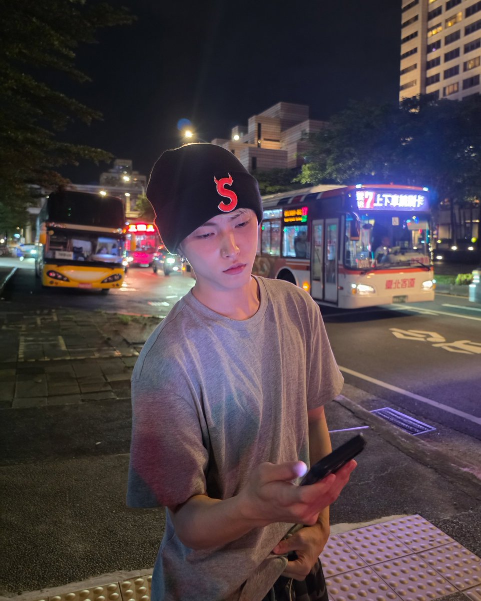 seunghan_insta's tweet photo. 260610 Xnghan인스타
"🌃"

#XngHan_Xoul #승한 #SEUNGHAN #XngHan #홍승한 https://t.co/TuEL1YFXBW