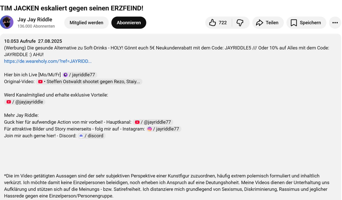 DunjeeO's tweet photo. @Sir_AnCat @BotNo9521 Es gibt auch Videos aus 2025, in dem der Rechtschreibfehler schon vorhanden ist. Ich denke eher, dass er den Text einfach immer wieder rein kopiert. https://t.co/v6g1BWDKcX