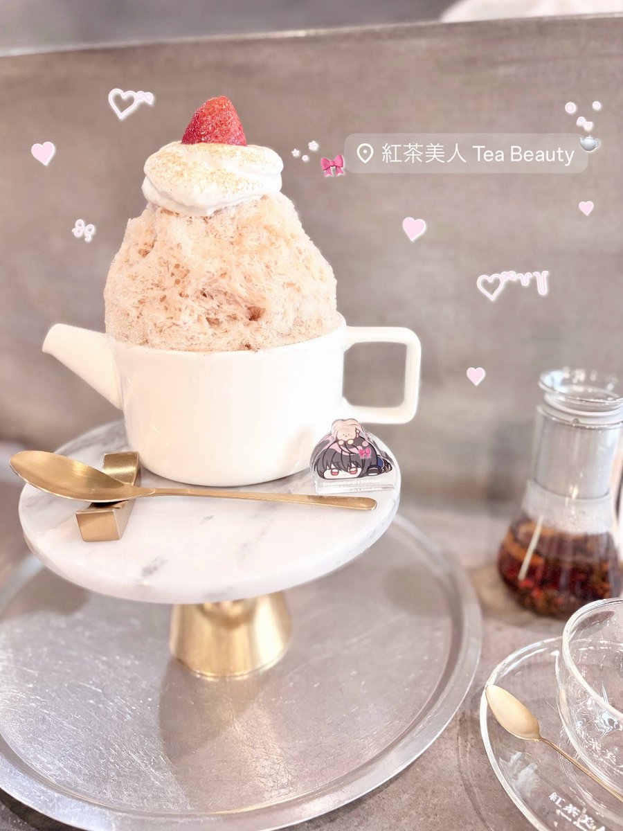 Ri2sweet's tweet photo. 念願の紅茶美人のかき氷꒰՞ɞ̴̶̷̥⩊ɞ̴̶̷̥՞꒱֯🎀💬とっても美味しくて秒で完食🎶セットの紅茶はピーチブレンドにしたけどこれも美味しすぎた(ᐡ⸝⸝ᴗ̥̥ .̼ ᴗ̥⸝⸝ᐡ)♡冬はアフヌンも行きたい🫖♡ https://t.co/oGY3hd3uWV