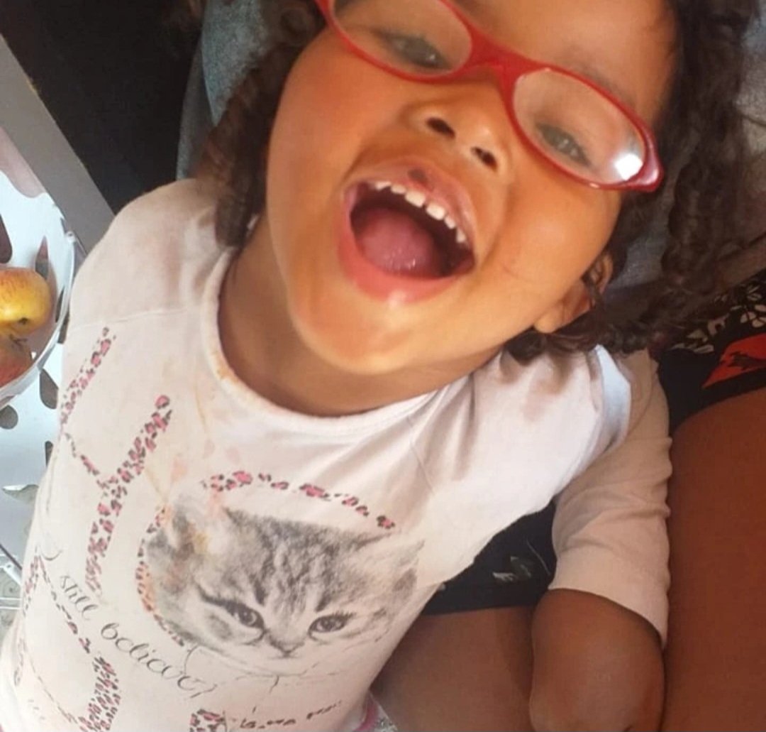20celsoCelso's tweet photo. Hj minha Pretinha tá fazendo mais uma primavera que Deus abençoe seu vd meu amor que vc seja mto feliz hj e sempre vovô ter amar mto minha Pretinha do vovô 😍😍😍😍 https://t.co/tFUjcWPUJ1