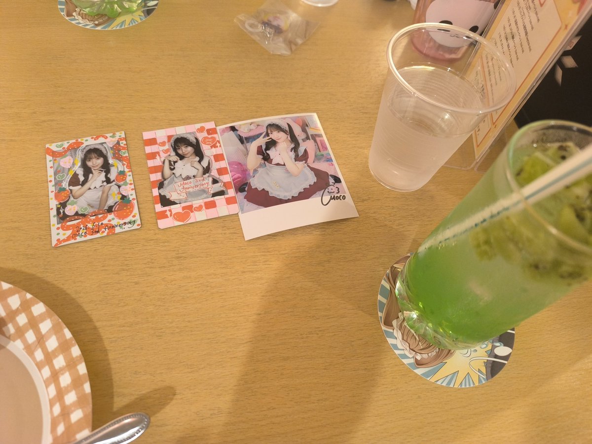 jas_subsub's tweet photo. もこちゃん3周年おめでとう！！！
中々最近は出勤してないけど、その分一回一回が楽しいんですヮ
体調にも気を付けて頑張ってね〜 https://t.co/zfquDcRbnM