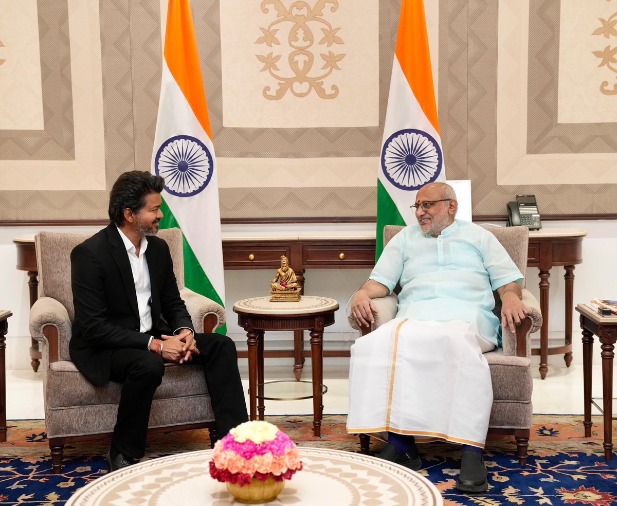 CPR_VP's tweet photo. Met Hon’ble Chief Minister of Tamil Nadu, Thiru. @actorvijay Avl at Uprashtrapati Bhavan today. 

@CMOTamilnadu @TVKVijayHQ https://t.co/ZQ8x6cgNcq