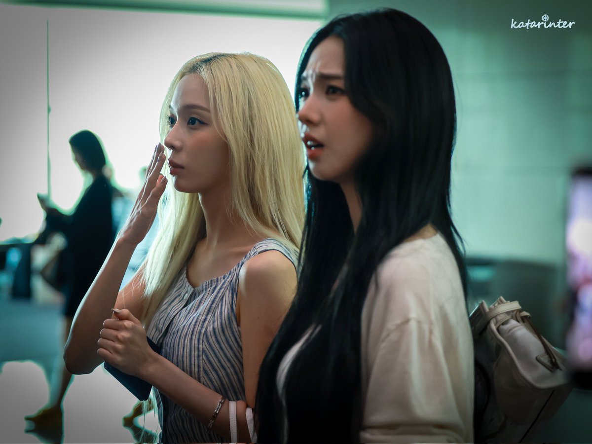 katarinter's tweet photo. 260610 ICN

#WINTERxFIFA26
#WINTER #윈터 #민정 #金旼炡 #冬子 #aespa #æspa #에스파 #ウィンター https://t.co/68J5DMyUO8