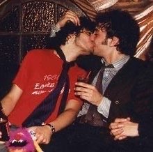 trirrany's tweet photo. I never understood this part of The Strokes like why are they kissing if they’re both boys I had to look up the explanation on YouTube and I still didn’t get it 😭😭😭😭 https://t.co/eLuoWKOgvs