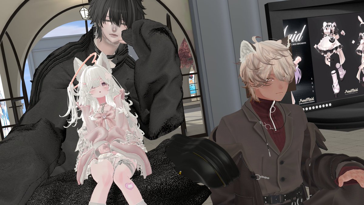 ProNeetVRC's tweet photo. ↑ 萌え声出せる(この時出してた)フレンド

↓ 異常地声成人男性僕 https://t.co/w7p9Q2T5fG