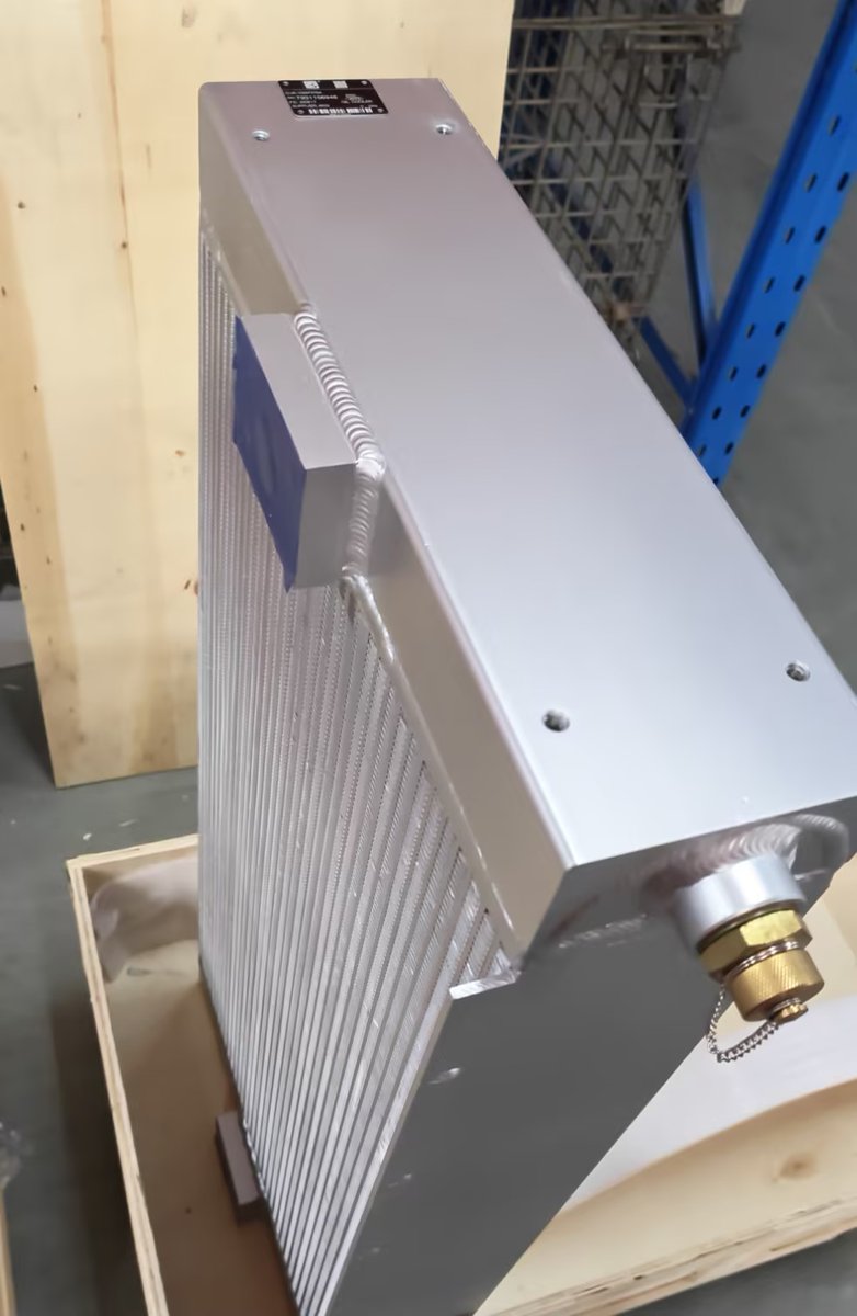 LTPMachinery's tweet photo. #LTP 10297276A Oil cooler, nice #Liebherr #aftermarket #replacement

In stock. https://t.co/gdYNENIfMS