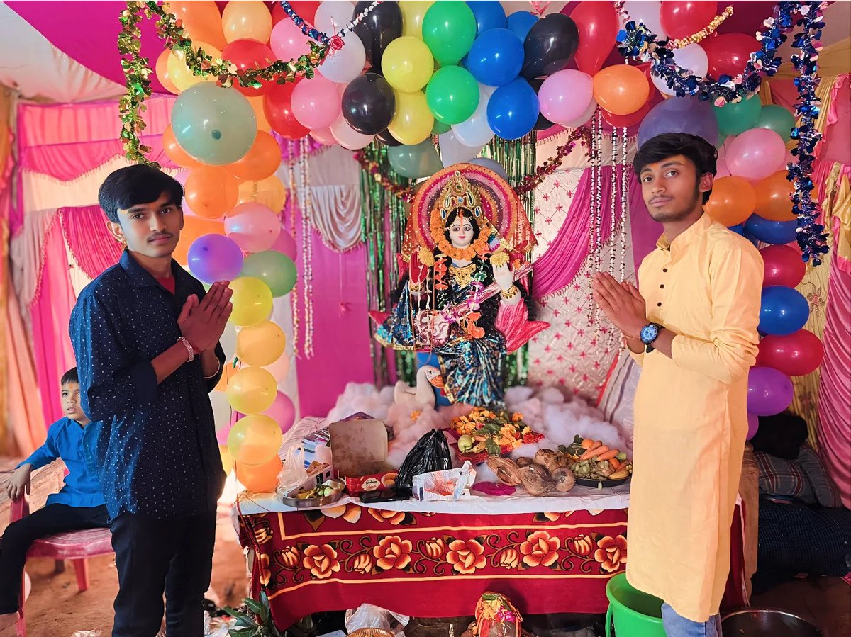 rupesh____444's tweet photo. 🍂🫰🌝 https://t.co/YY5b8PrKx2