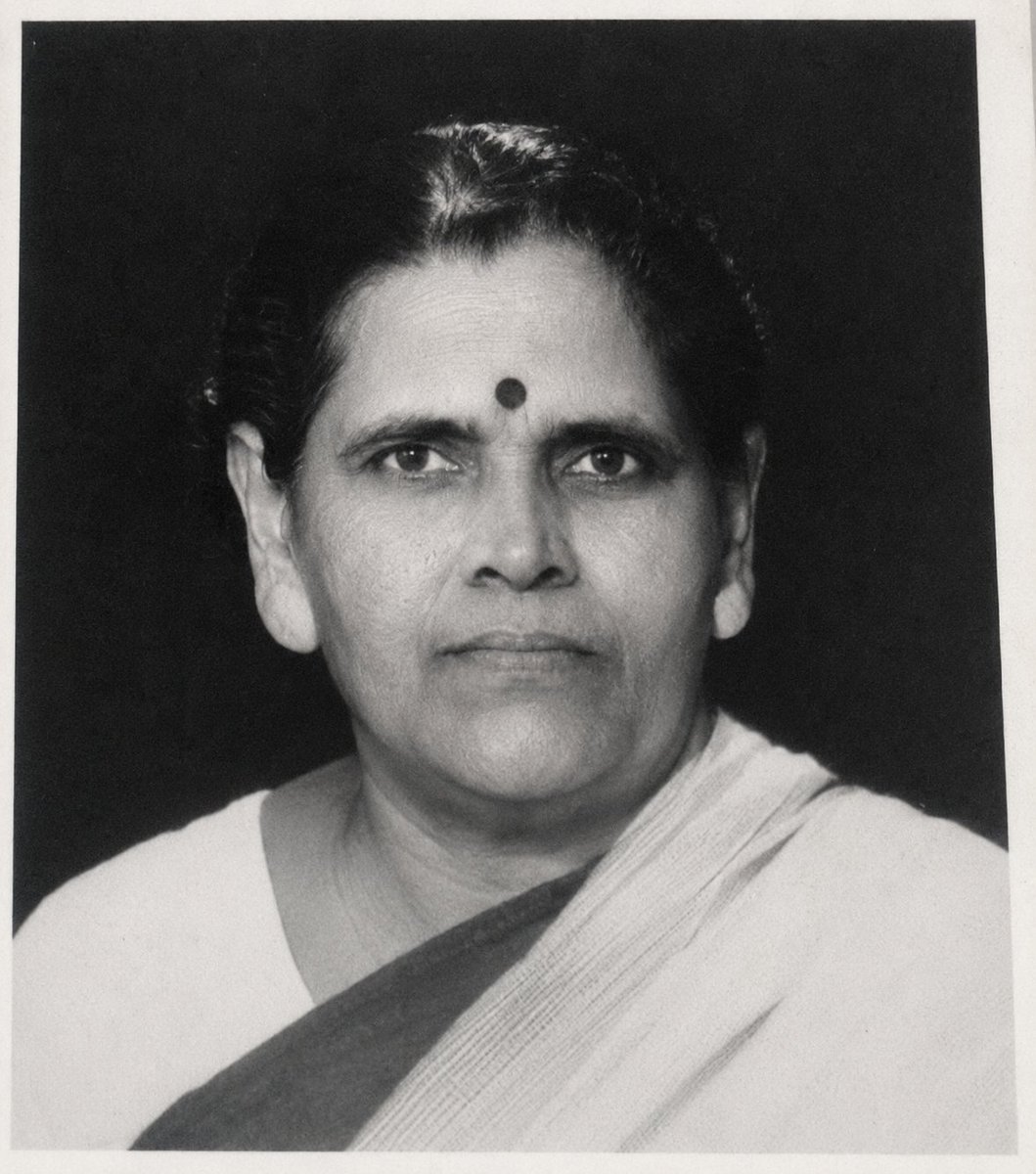 manimaaran_v's tweet photo. இனிய நண்பரும் மூத்த பத்திரிகையாளருமான வே.சிறீதர் அவர்களின் தாயார் காலமானார்!

மூத்த பத்திரிகையாளர் ‘விடுதலை’ வே.சிறீதர் அவர்களின் தாயாரும் திருவண்ணாமலை மாவட்டம் வந்தவாசியைச் சேர்ந்த ஓய்வுபெற்ற காவல்துறை அதிகாரி, மறைந்த எம்.எஸ்.வேணுகோபால் அவர்களின் இணையருமான  (1/3) https://t.co/DiK58zHF7X