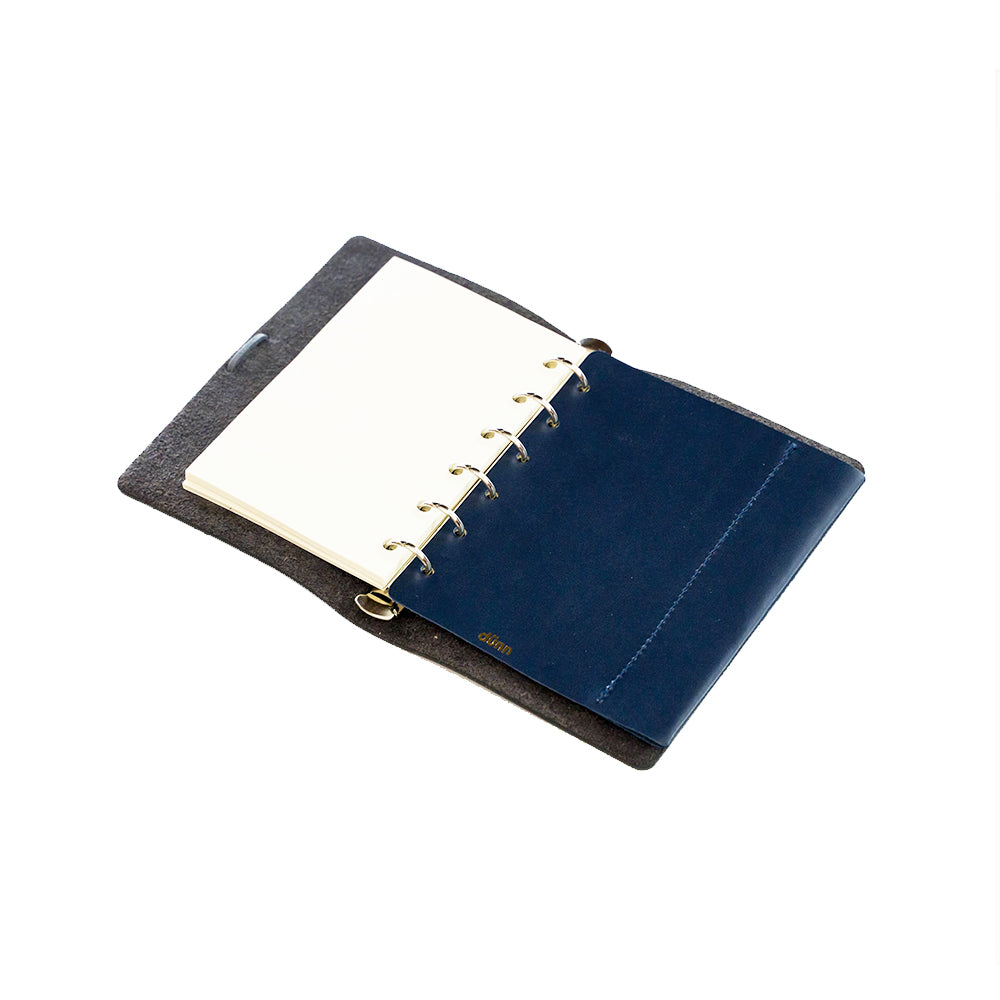 dunnleather's tweet photo. 【dünn M6 penholder (M6 Accessories) 】🛫
かろやかに、くらしを彩るレザープロダクト、dunn（デュン） #dunnleather
ご購入はこちらから 👉👉 https://t.co/LSA7xssci9 https://t.co/ghKoSNn6lu