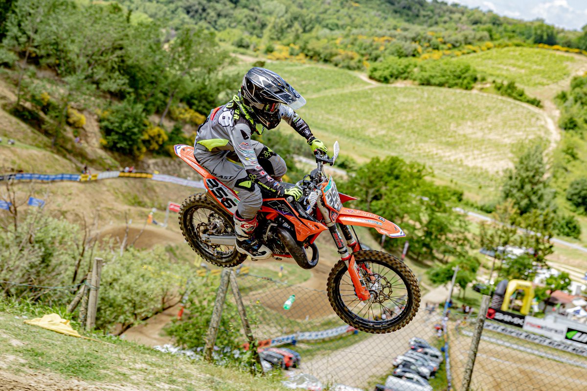 MxAddiction's tweet photo. Academy Racestore Team - 2026 CI MX Junior – Semifinale / Finale #01, Ponte a Egola - CI MX Pro Prestige Femminile, Lovolo: Press Release https://t.co/nRLxjKWpl3 https://t.co/gfANJvEeND