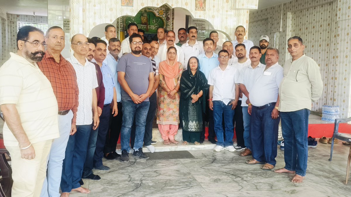 thural4bjp's tweet photo. थुरल मंडल कार्यकारिणी की बैठक पंडेश्वरी माता मंदिर नोरा में संपन्न https://t.co/W6dK2jpdqS