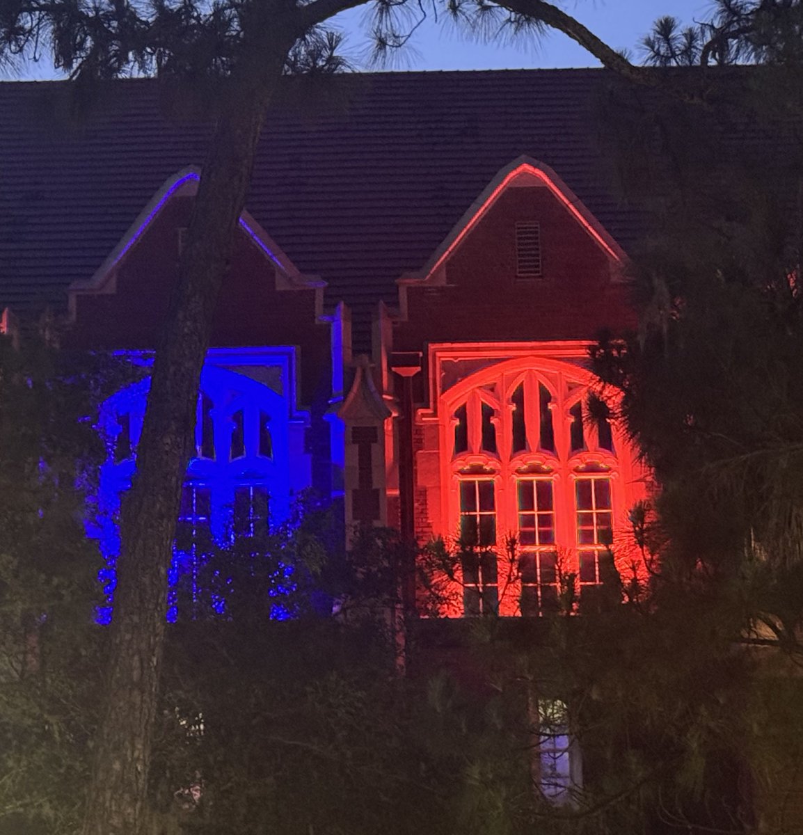 CoachJonSumrall's tweet photo. 🐊 https://t.co/6wq9I7Tc6R