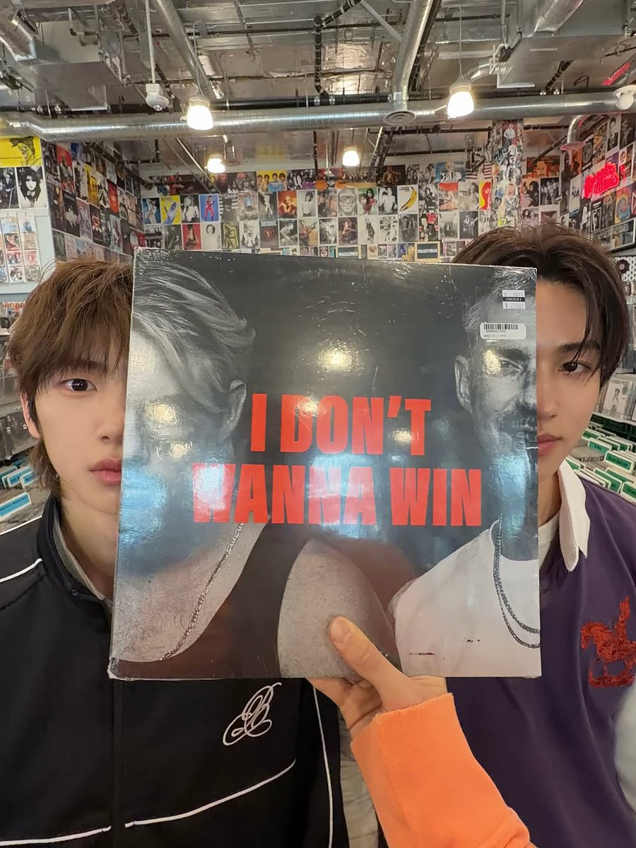 CORTISINDONESIA's tweet photo. [260610] INSTAGRAM

spotted at amoeba music

#CORTIS #코르티스 #GREENGREEN 
🍒 https://t.co/PT6l6KNnIM