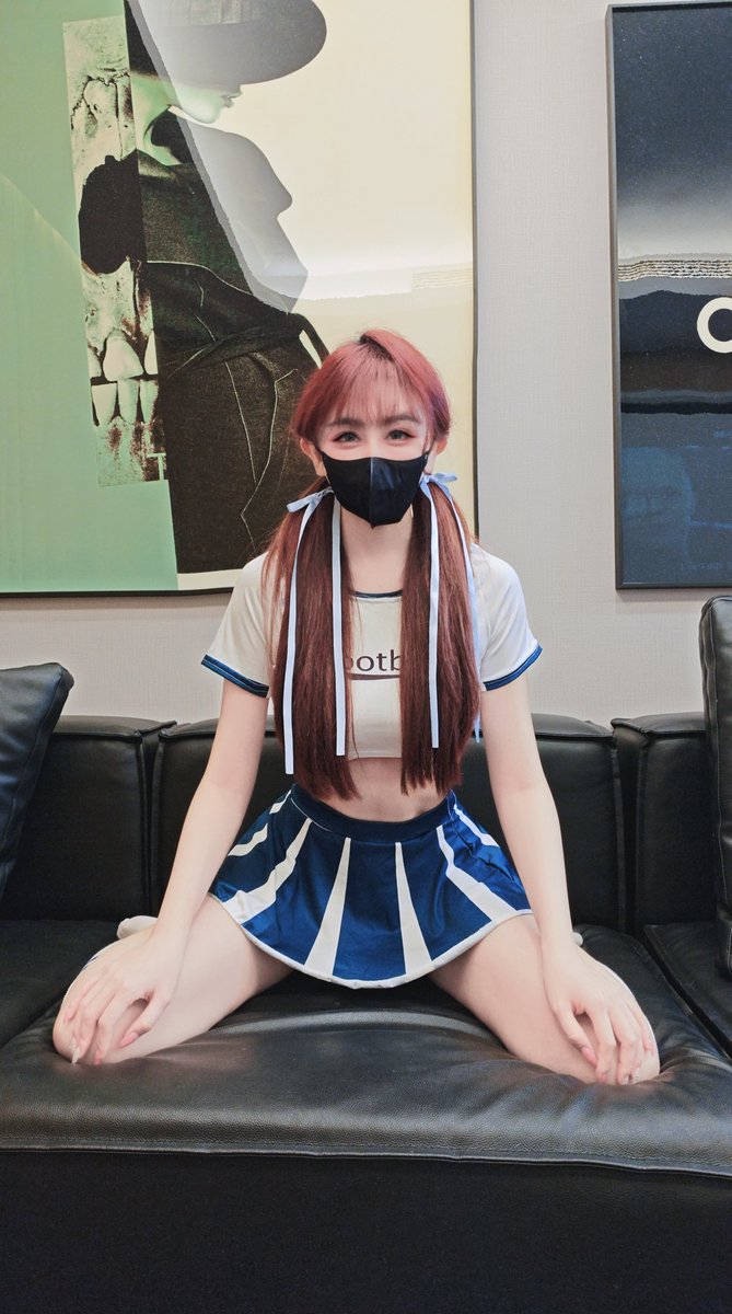 Yanxi8880's tweet photo. 想要妍熙陪你看世界杯吗 输赢都可以狠狠的把妍熙操🐳哦
#世界杯
#喷水

@Xiaoxiaofoer
@Xiaoxiaoyyii
@Xiaoxiaoggii 
@TaoHuaBang https://t.co/nIgBIKEY1C