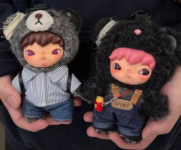 blushingcherryy's tweet photo. WTS JUAL BAJU HIRONO ROAD JOURNAL 

https://t.co/Azwv4pySje 

LUCU popmart pop mart murah murce gemes cute Gray Gravel Into Fogwild City Dust Afloat Frostfall Hour Woven Woods Lost In The Night clothes aksesoris tas bag kemeja sweater imut boneka doll accessories tennis padel https://t.co/JvsvOF2TzO