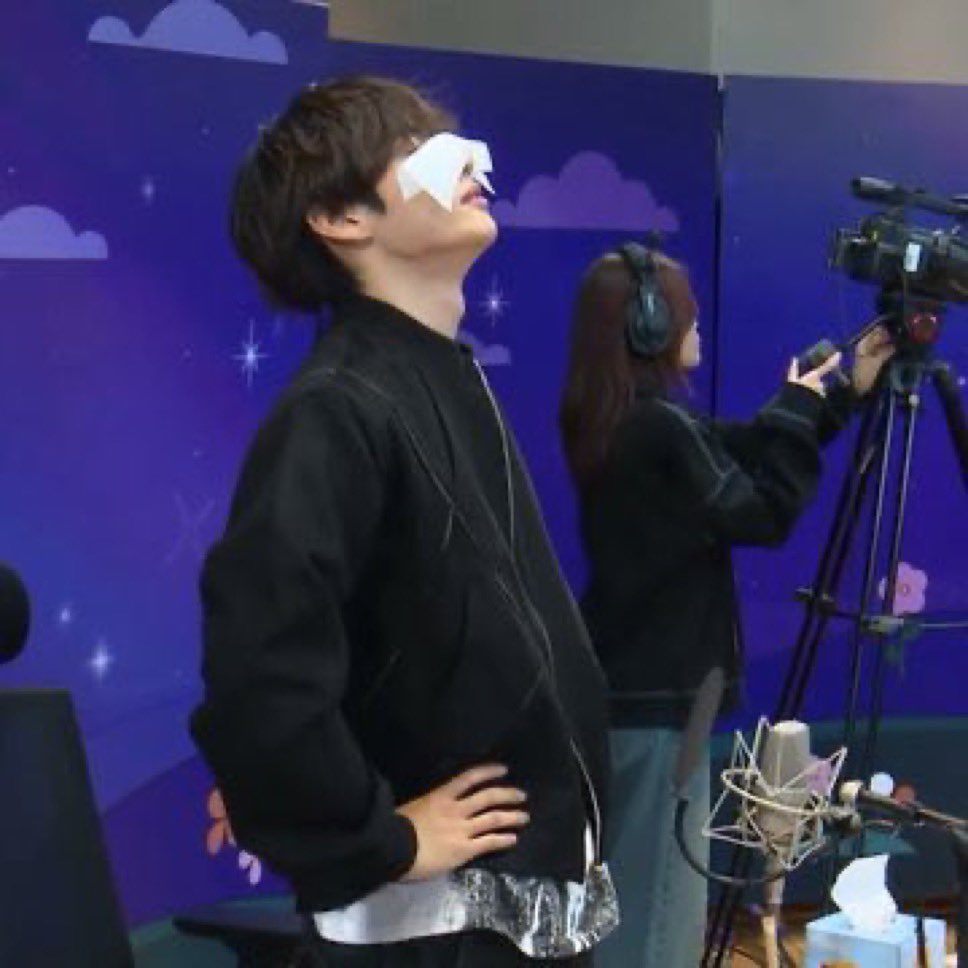 doo2ii's tweet photo. 어더게..
어떠게.. https://t.co/slfnrpBc9Z