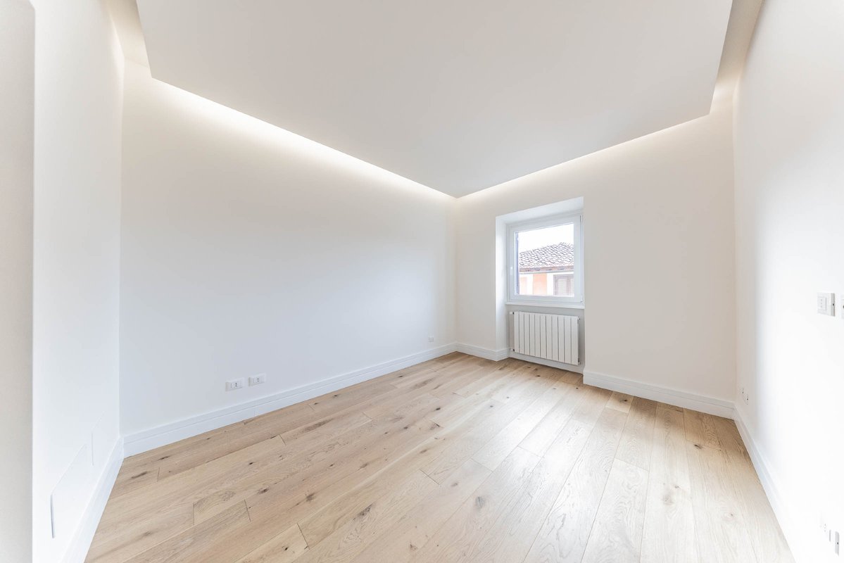 CCHRomaIT's tweet photo. ✨ Rome Monti: Brand-new Home
👉 https://t.co/z3vsq1IpF3
#RomeMonti #MontiDistrict #RenovatedApartment #PanoramicView #DesignApartment #LuxuryRealEstateRome #ClassCountryHomes #RomeLife #RealEstateInvestment #NewHome #Interiors #ArchitectureLovers #InstaHome https://t.co/VdsXPMK7xs