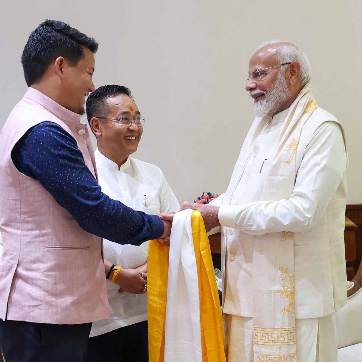 SikkimMedia's tweet photo. On behalf of the people of Sikkim, I extend my heartfelt congratulations to Prime Minister Narendra Modi Ji on becoming India’s longest-serving elected Prime Minister.

By completing 4,399 consecutive days in office, Prime Minister Modi Ji has achieved a historic democratic milestone, surpassing the record previously held by India’s first Prime Minister, Jawaharlal Nehru. This remarkable achievement reflects the trust and confidence that the people of India have reposed in his leadership through successive electoral mandates.

Over the years, his tenure has been marked by transformative initiatives in infrastructure development, digital governance, social welfare, economic growth, and strengthening India’s standing on the global stage. His leadership continues to inspire millions and drive the nation towards greater progress, innovation, and self-reliance.

This milestone is not only a personal achievement but also a testament to the strength and vibrancy of India’s democratic institutions. As the Member of Parliament from Sikkim, I join my fellow citizens in congratulating Prime Minister Modi Ji on this historic occasion and wish him continued success in leading the nation towards prosperity, inclusivity, and development for all.

Jai Hind!

— Indra Hang Subba
Member of Parliament (Lok Sabha), Sikkim

#PMModi #LongestServingPM #India #Sikkim #ViksitBharat #NewIndia #Democracy