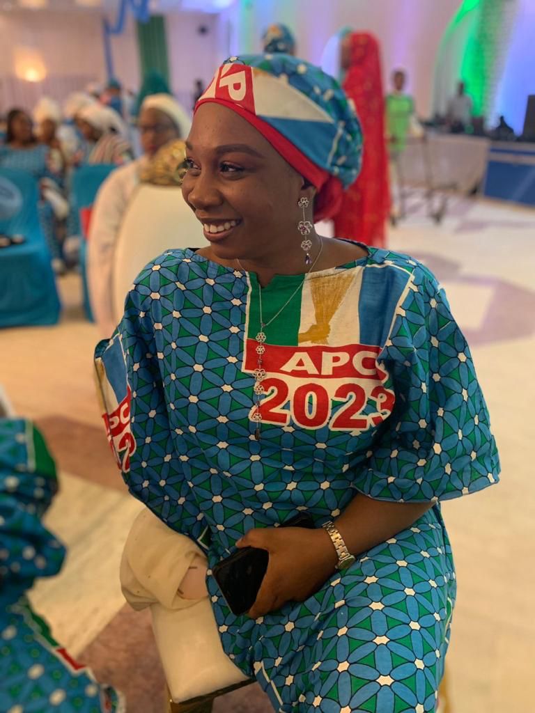 thecableng's tweet photo. CLOSE-UP: Damilola Sonayon-James, the Badagry princess on historic path to becoming Lagos deputy governor

On Monday, the political landscape of Lagos witnessed a calculated shift as the ruling All Progressives Congress (APC) finalised its ticket for the 2027 governorship race.

The party unveiled 41-year-old Damilola Sonayon-James as the running mate to Obafemi Hamzat, the party’s governorship candidate for the 2027 election in Lagos state.

 https://t.co/4AEZcWjYC3