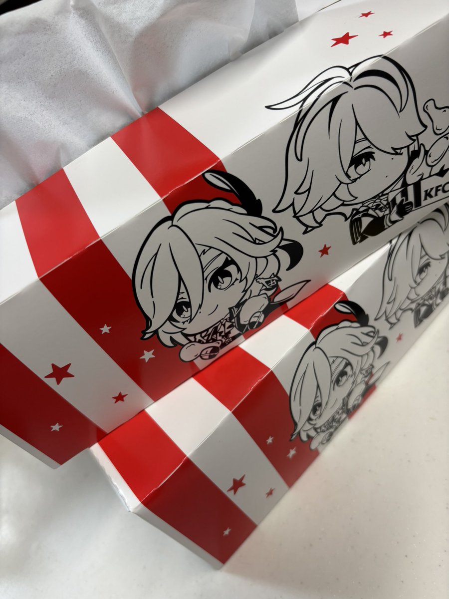 notlone06291's tweet photo. 美味しかったー！箱を別にするのお願いしてみたけど、紙を敷くから大丈夫だと言われて、大丈夫でした！👌（なる早で食べたけど）車と寝室に置くティッシュ箱になりました。理解のある画像で良かった https://t.co/rPkjrmeau0
