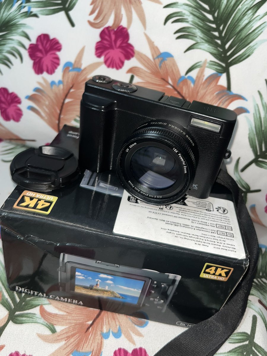 ayceecart's tweet photo. ˚୨୧⋆｡˚#ayceecart_sells

black flip screen digital camera ˎˊ˗ 🩵

୨ৎ ₱ 1.2k / 1k (payo)
୨ৎ fully functional
୨ৎ all buttons working, flash &amp; zoom
୨ৎ rfs: ‘di na masyado nagagamit

— dm for more details!

⌗ wts lfb digital camera digi cam for sale fs ph onhand https://t.co/HB0kOtkx2L