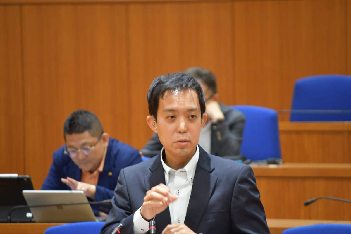 sato_todacity's tweet photo. 戸田市議会において一般質問を行いました。私は常に、市民目線で「より住みやすいまちにするためには何が必要か」と��う視点で市政を考えていくようにしています。そして、市職員と課題を共有し、市民の皆さまと共に課題解決を考えていく。そのようなまちづくりができたらと日頃から考えております。 https://t.co/SKCoRfmFVL