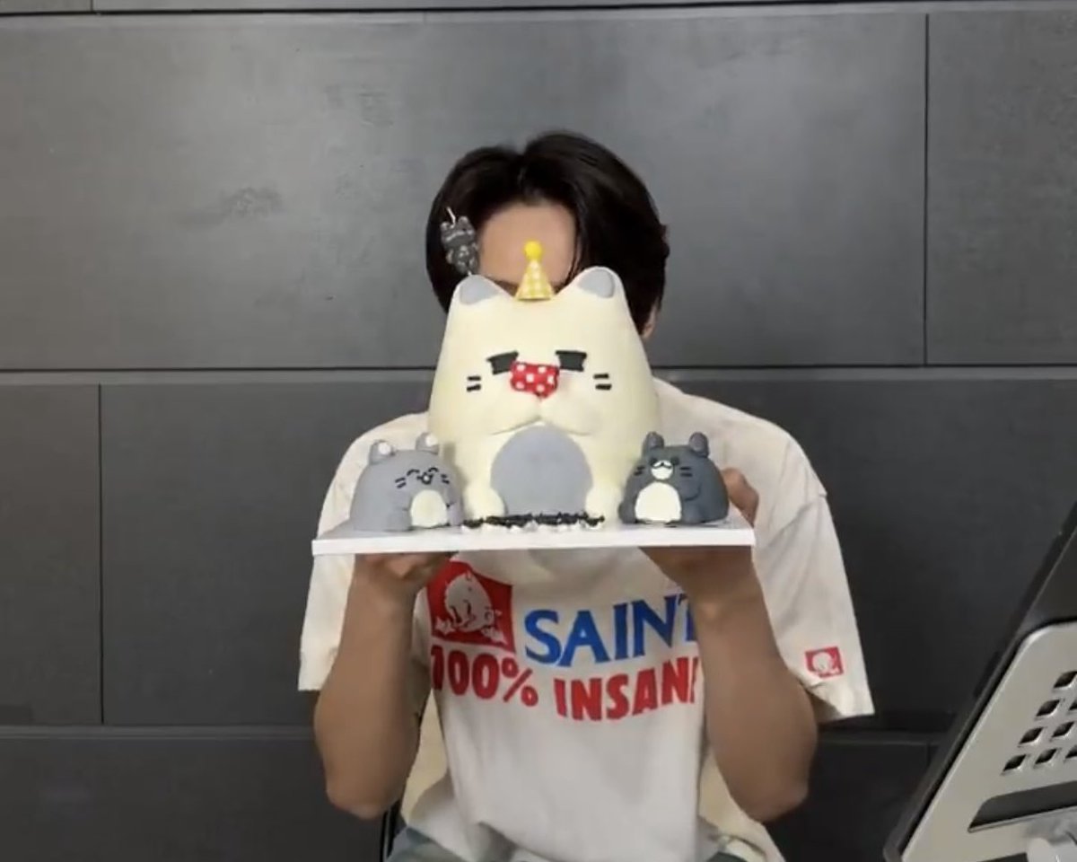 everyone_moon_'s tweet photo. 30歳のジュンピも相変わらずかわいい😽何歳になってもお茶目で無邪気なところずっと変わらないでほしい😽 https://t.co/BezrzI6ESq