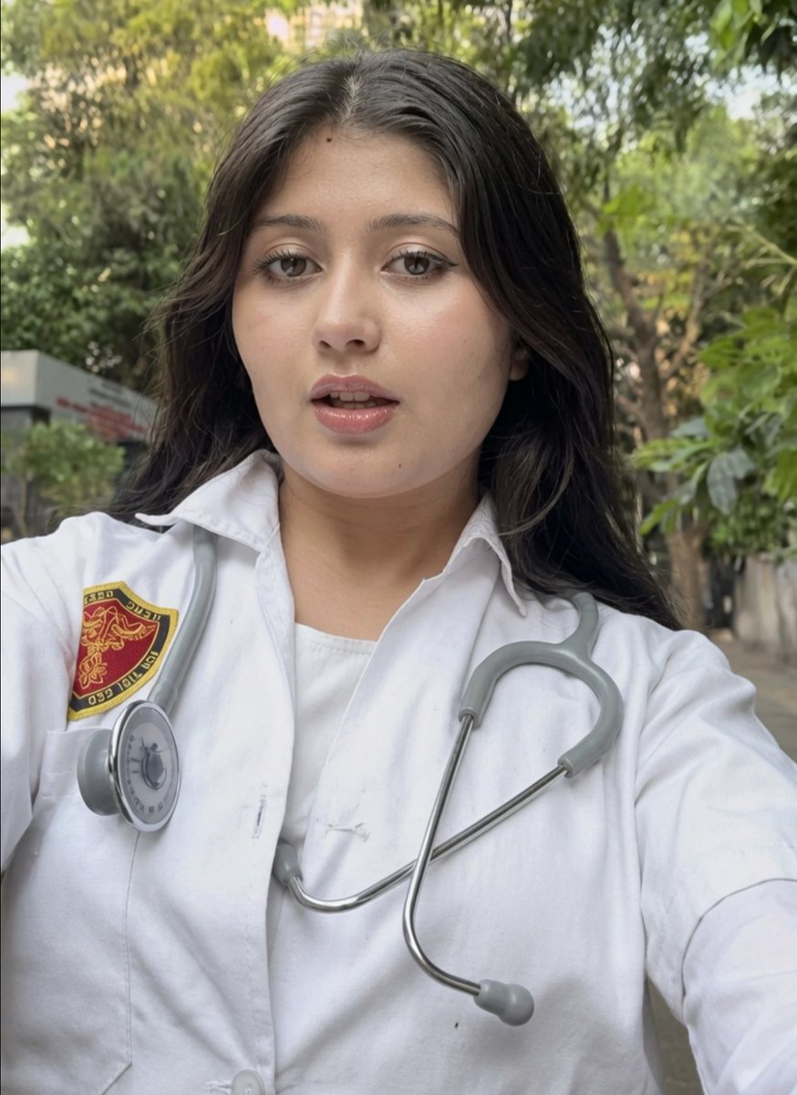 devhil_insights's tweet photo. She is SEJAL PAWAR, a medico who makes fun of dead people's genitals.
CANCEL HER MEDICAL LICENSE and suspend her. She doesn't deserve to be a doctor. @MoHFW_INDIA @JPNadda
Had it been some man, the world would have reacted in the opposite manner.
#370 https://t.co/tiVikuAtoB