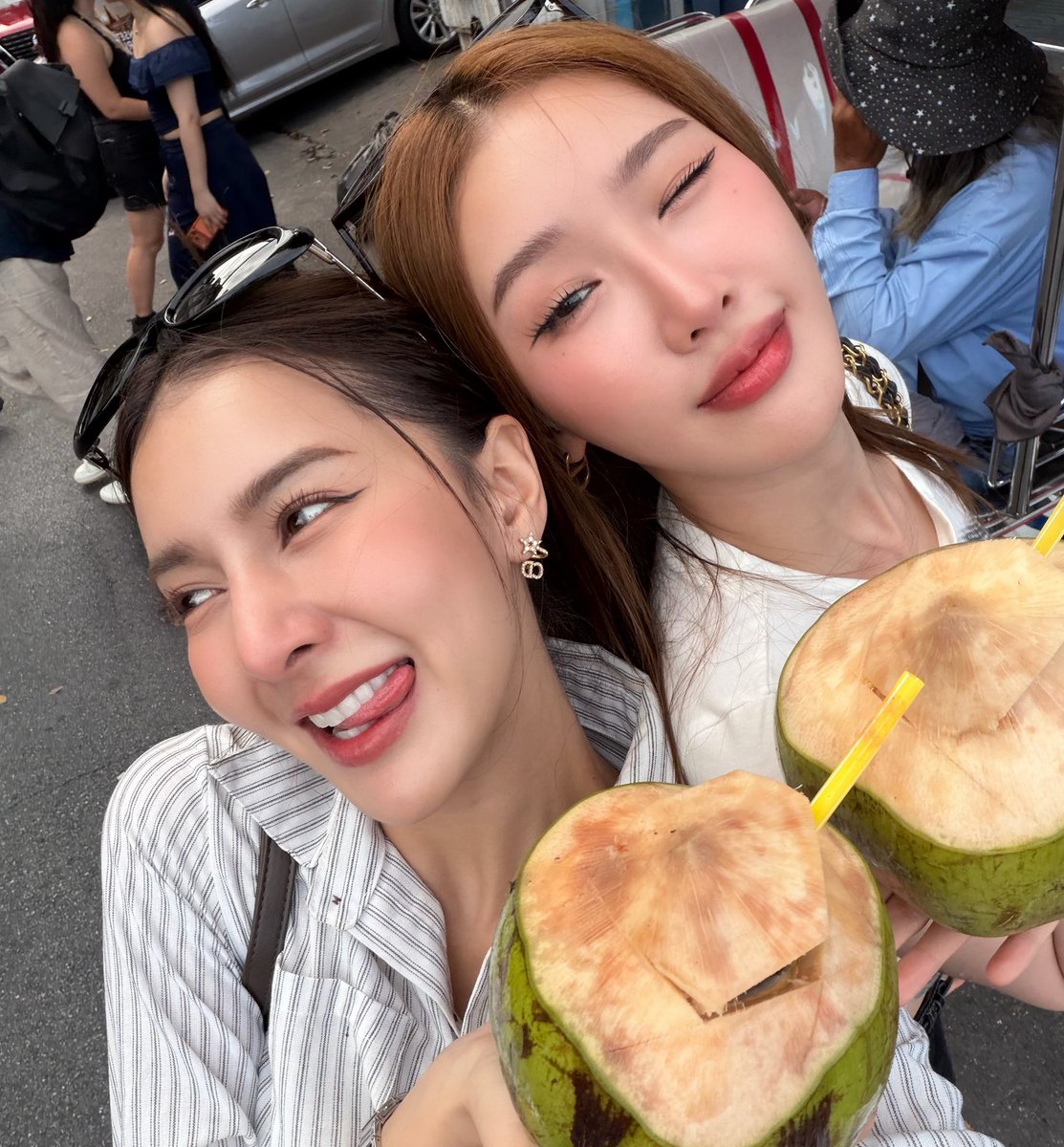 Tungpangplpl's tweet photo. temple / coconut / 🫶🏻

COLOR OF TPJS VIBES 10

#Tungpangjessie #ถุงแป้งเจสซี่
#Tungpangpl #Jessienatsiya https://t.co/TXfYOiXtqC