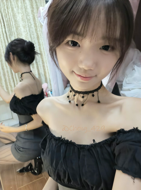 Cheng_429's tweet photo. 暱稱：XX
性別：女 
年齡：19
身高：167 
體重：42 
性向：s 
想找：女m 男m
 經歷：1年 
地區：大寮區
主奴關係：近期沒有 
喜好：調教、踩踏、榨精  止寸  强制愛https://t.co/6tJ0rm2xCb
#高雄  #大寮區 https://t.co/rbeCwWMnNZ