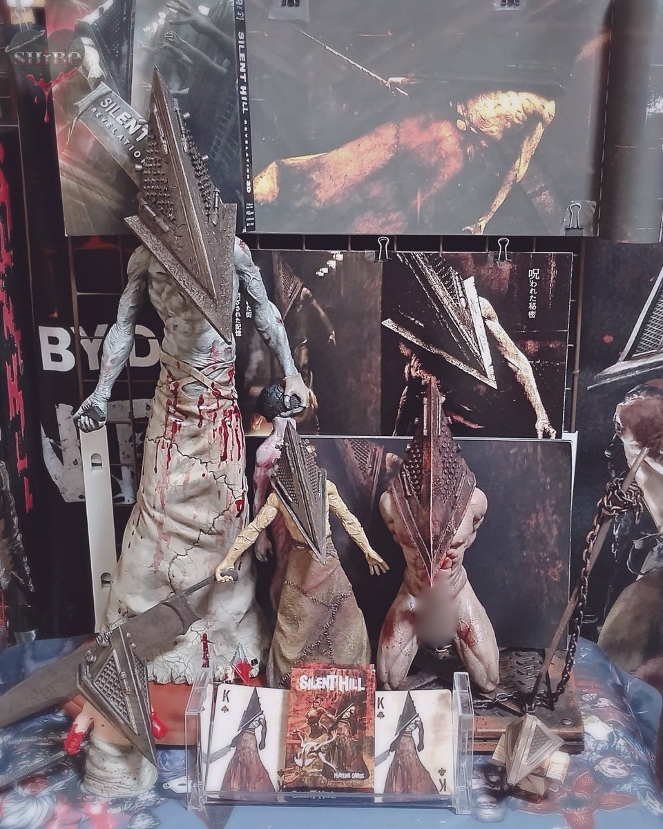 shibeee_D's tweet photo. 映画▲さまコーナーに新しい仲間が加わりました▲✨
公式の映画▲さまフィギュア！！！ https://t.co/3SH9z0vSmO