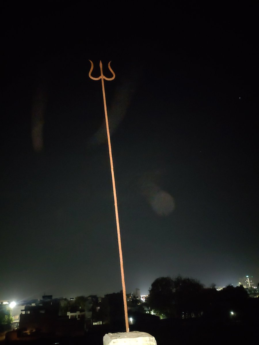 Shiv4477's tweet photo. महादेव 🌹 https://t.co/ZbHjviXBmE