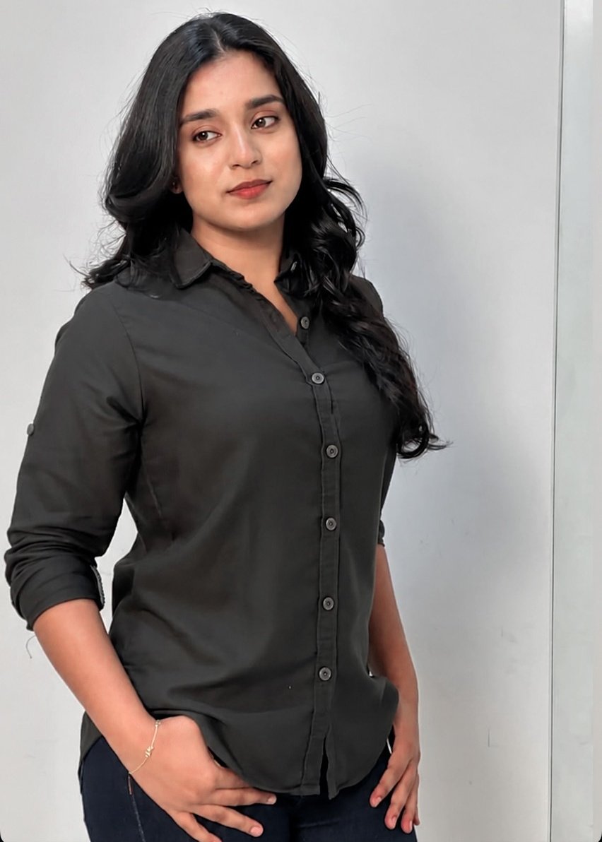 SachinS40046586's tweet photo. She give me CID officer vibe 🔥😎😍.....

#SumbulTouqeerkhan https://t.co/DONdKdAfRH