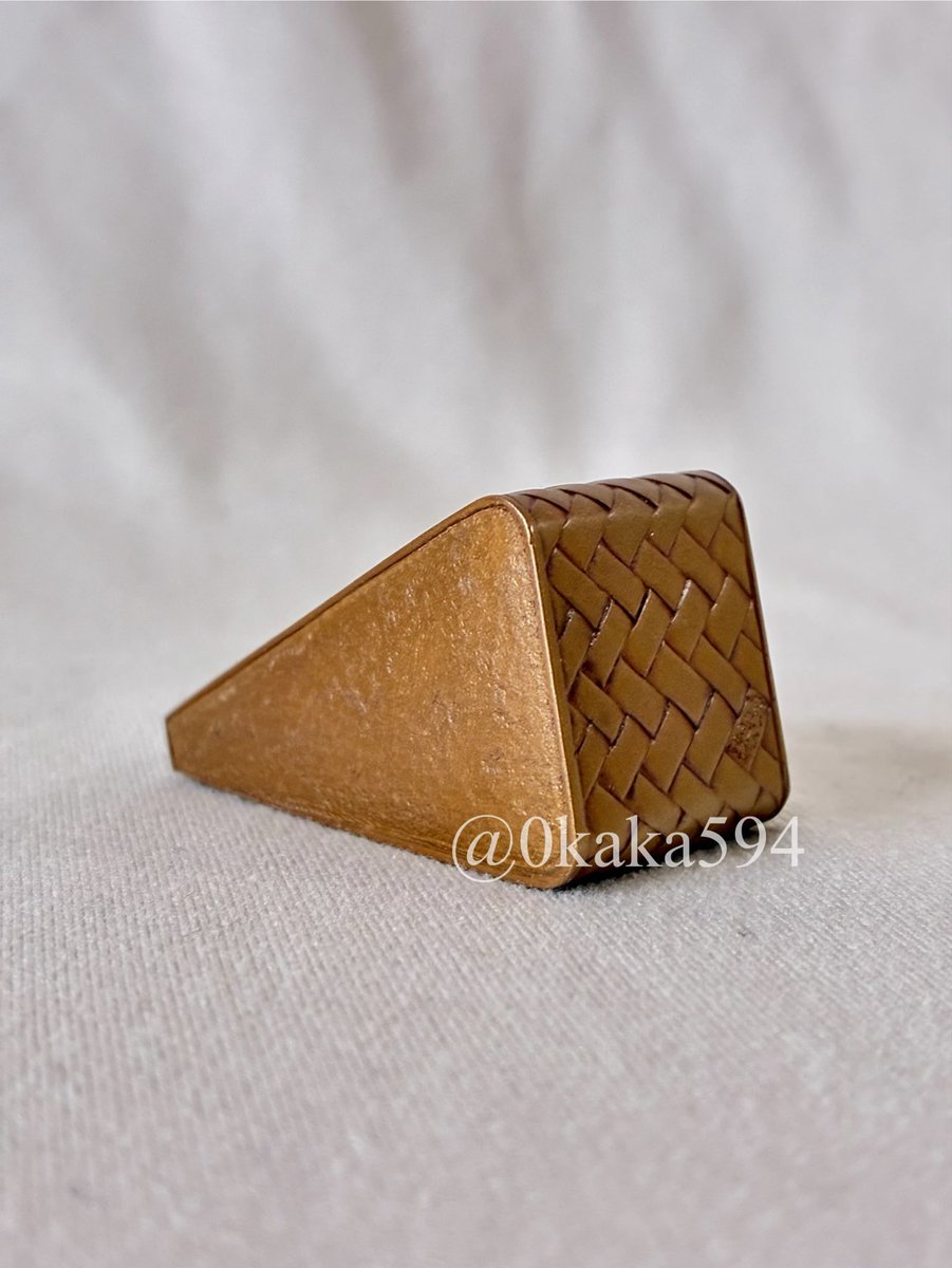 0kaka594's tweet photo. まだまだ開催中！！！

第54回伝統工芸日本金工展

入選  『 真鍮削出網代香立』  垣内 紫露

東京・石洞美術館 
5.23(土)ー6.19(金)

住所：〒120-0038 東京都足立区千住橋戸町23番地
時間：午前10時〜午後５時
休館日：月曜日 https://t.co/VL2K69hyDx