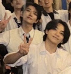 dyihanist's tweet photo. so high school :,) bagay na bagay talaga yoonhong sa isa’t isa https://t.co/GknMg6mKzK
