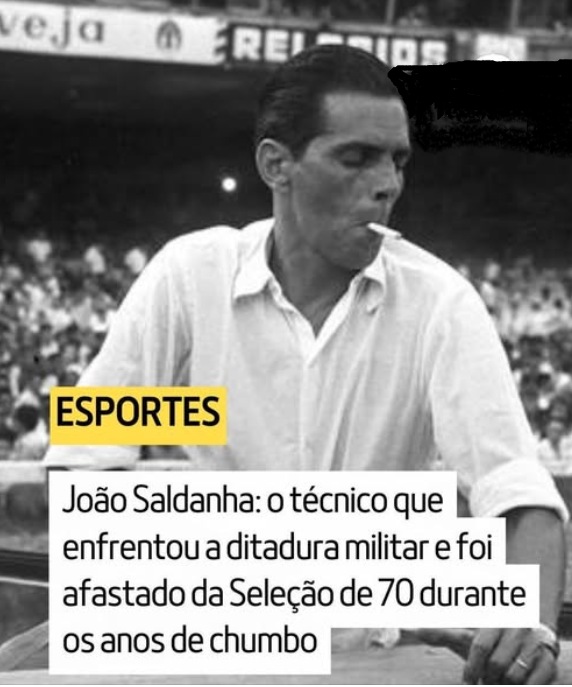 orlandoguerreir's tweet photo. JOÃO SALDANHA, O TÉCNICO QUE ENFRENTOU A DITADURA
Via Nota
João Saldanha, o técnico da seleção brasileira que, durante os anos de chumbo, enfrentou o ditador mais cruel da ditadura militar.
Conhecido como "João Sem Medo", Saldanha era técnico da seleção brasileira e classificou o Brasil para a Copa de 1970, foi afastado da equipe a poucos meses do início da competição.
Na época, João era cronista esportivo, jornalista e militante político. Considerado um dos homens mais inteligentes do meio esportivo nacional, se destacou como treinador do Botafogo. Com o grande talento, logo foi contratado para estar à frente da seleção brasileira de futebol, que se preparava para a Copa do Mundo de Futebol de 1970.
Ao ver que Emílio Garrastazu Médici, presidente do país na época, queria usar a seleção brasileira para propaganda política, Saldanha passou a expressar o descontentamento com o cargo e a possível instrumentalização do futebol para legitimar o governo autoritário.
A gota d'água em sua paciência ocorreu quando o presidente mandou os cartolas o avisarem de que ele deveria convocar o jogador Dario para a Copa de 1970. Eis que Saldanha, inconformado com a tentativa de intervenção respondeu:
“O Brasil tem 80 ou 90 milhões de torcedores, gente que gosta de futebol. É um direito que todos têm. Aliás, eu e o presidente, ou o presidente e eu, temos muita coisa em comum... somos gaúchos, somos gremistas e gostamos de futebol… e nem eu escalo ministério, nem o presidente escala time. Você está vendo que nos entendemos muito bem”.
O técnico foi afastado e não participou da Copa de 1970. Apesar de ter realizado todo o trabalho para levar a seleção à competição.
Após o ocorrido, João Sem Medo nunca mais se calou, chegou a levar ao México documentos que denunciavam torturas e irregularidades cometidas pelo governo federal brasileiro. Muito conhecido internacionalmente e amado pela população, Saldanha foi um homem que os ditadores nunca conseguiram calar.