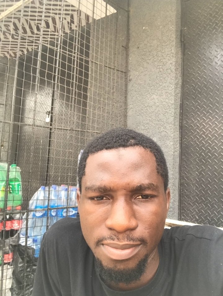 fadeyi_10's tweet photo. Where's my mili? https://t.co/h35D8f4xOC