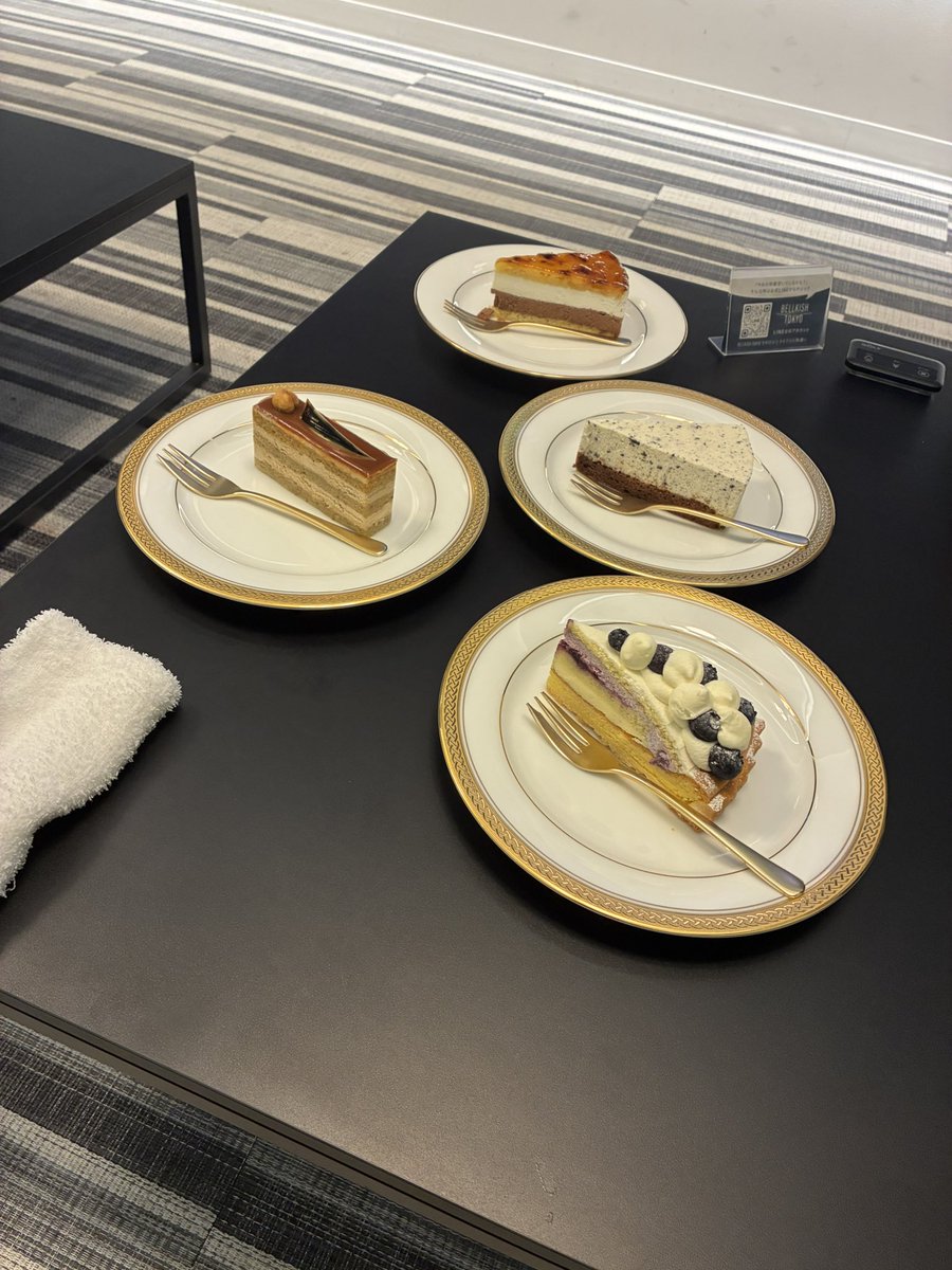 p_seri1's tweet photo. 今月はレベル高い猛者たちと会う機会があったおかげてめちゃｸｿ刺激になったし、モチベ爆上がりした。口だけじゃなくて行動に移して少しずつ積み重ねていくぞー！ https://t.co/vEv8M5hw80