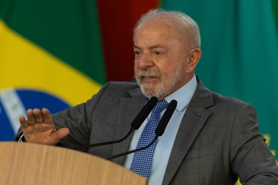 pavarini's tweet photo. SEM CENSURA

Genial/Quaest: Lula lidera no segundo turno contra Flávio Bolsonaro, Zema, Caiado e Renan Santos; veja os números

No cenário com o senador, o petista tem 44% das intenções de voto contra 38% do bolsonarista https://t.co/eSKkGmsUVC