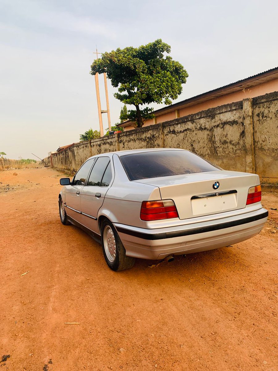 usaad60's tweet photo. @Carsnationn LOCATION: KADUNA.
PRICE 4m Negotiable. https://t.co/aer9BNVWV4