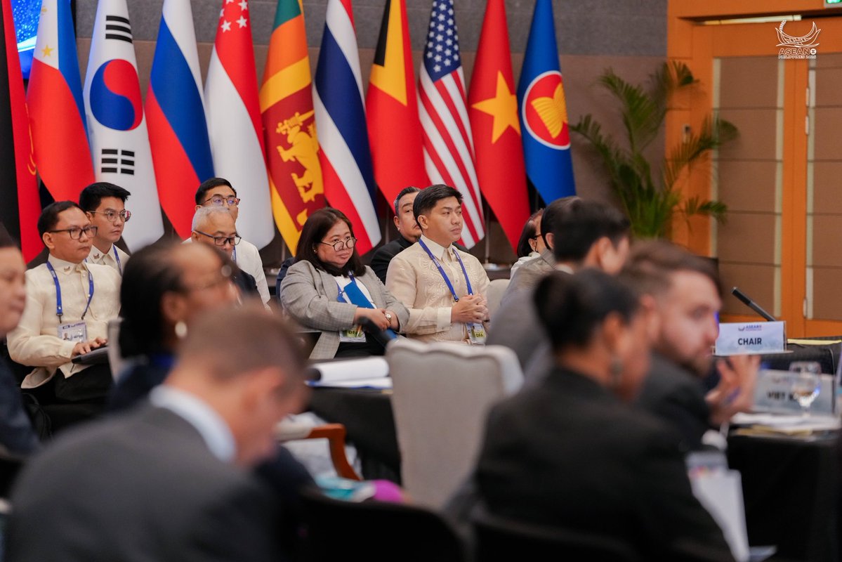 ASEAN's tweet photo. The ASEAN Regional Forum Senior Officials’ Meeting convened on 9 June 2026 to discuss ongoing efforts to strengthen dialogue, cooperation, and confidence-building measures, with a view to enhancing the ARF’s relevance in addressing regional security challenges. The Meeting also exchanged views on regional and international issues of common concern.

Photo credit: ASEAN NOC