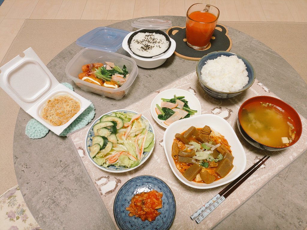 713439sn's tweet photo. 帰宅🏠後、35分20秒で夜ご飯と明日のお弁当、完成ー(´-ω-)ｳﾑ🧸
#手際が良くなって来た 🍴✧︎ https://t.co/zMMHJaqIaN