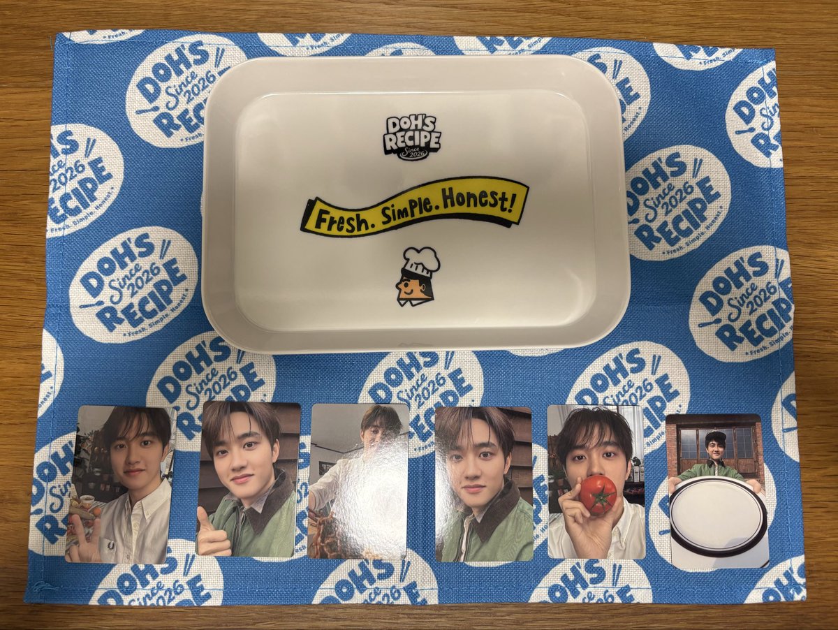 1000imfine's tweet photo. DOH’S RECIPE届いた🥹使えそうなものばかり🤩でもステッカーが思ったよりデカい🤭
Behindも見れてチェゴ👍 https://t.co/3V6ZkoaniS