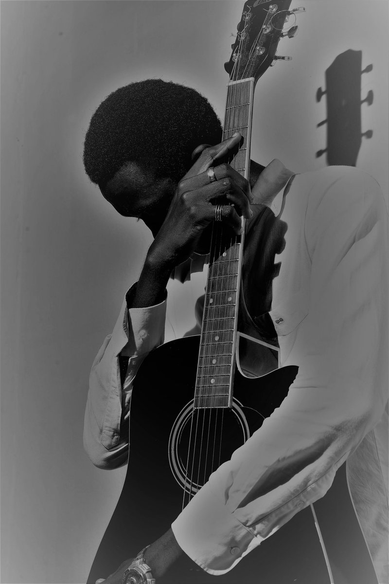 al_mbeh's tweet photo. ‼️3 years already that I’m in the sound 🎶, I’m content to be still a newborn but at the end of this break, I only want one thing TO BE A GREAT AMONG THE GREATS and that the stories that I will tell via this art that chose me let’s go through time 📿… أراك قريبا 🎶 https://t.co/QfM4lVmy6n